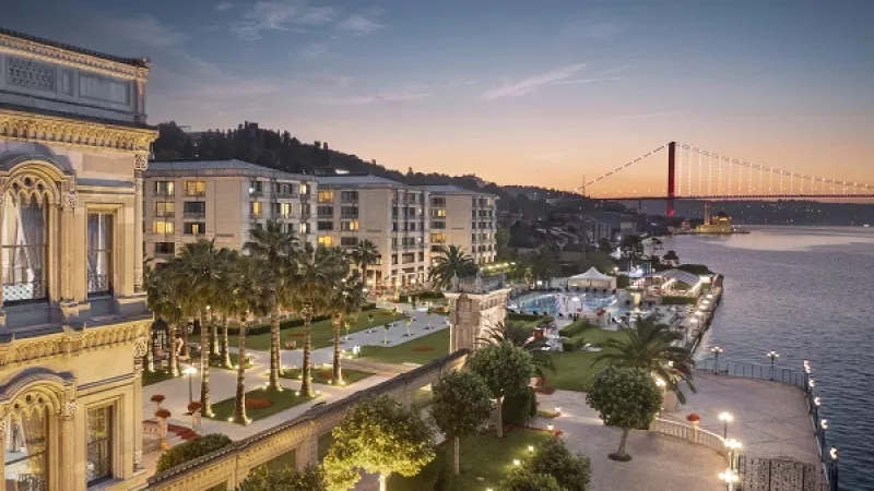 Ciragan Palace Kempinski Istanbul in Istanbul, Turkey, is a historic hotel with stunning architecture and beautiful landscaping.